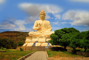 2-buddhastatues-belum-caves-andhrapradesh